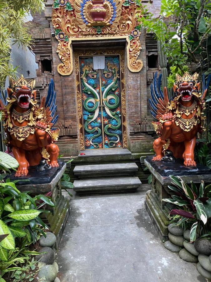 Rahayu Guest House Seminyak Exterior photo